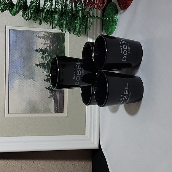 Maestro Dobel Tequila Set Of Five Black Ceramic Shot Glasses. - Picture 1 of 7